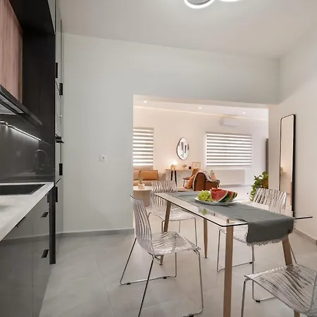 Coralie 3 Bedroom 40m From The